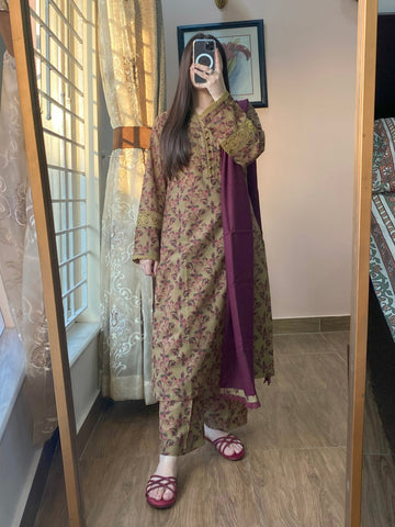 3 Piece - lawn Printed Olive Floral Dress