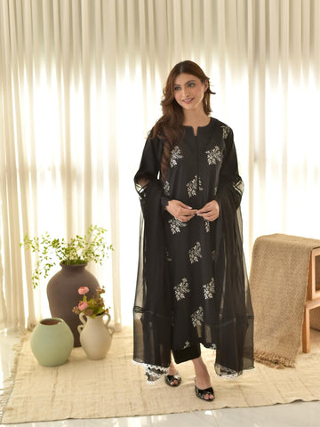 Horiya Embroidered CO-ORD SET 3pc